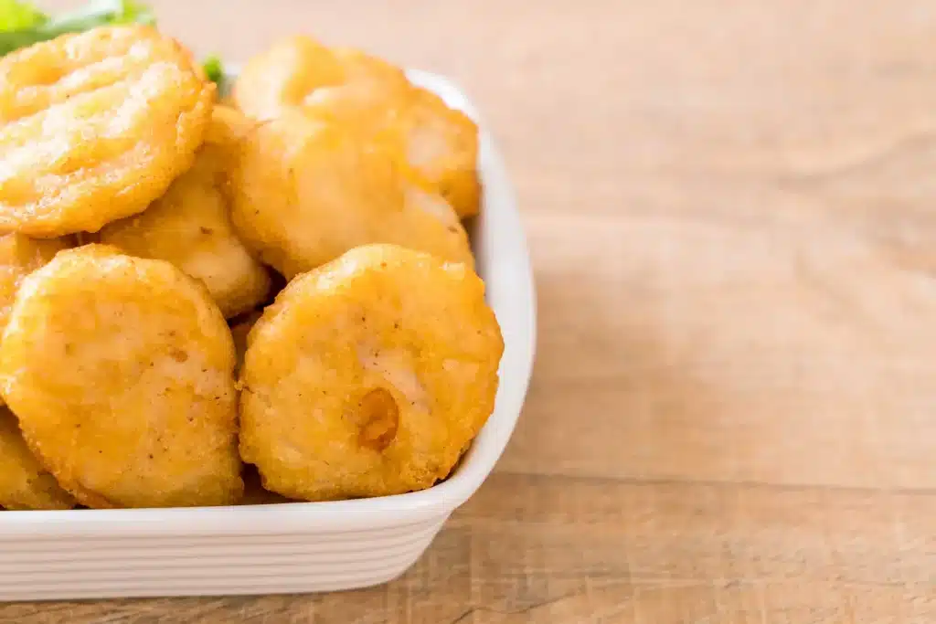 Bol de beignets de maïs