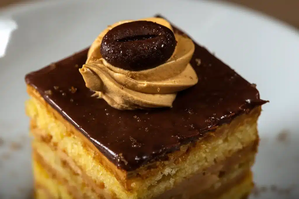Part de gâteau opéra