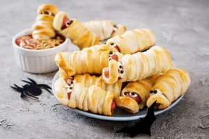Plateau de saucisses momies